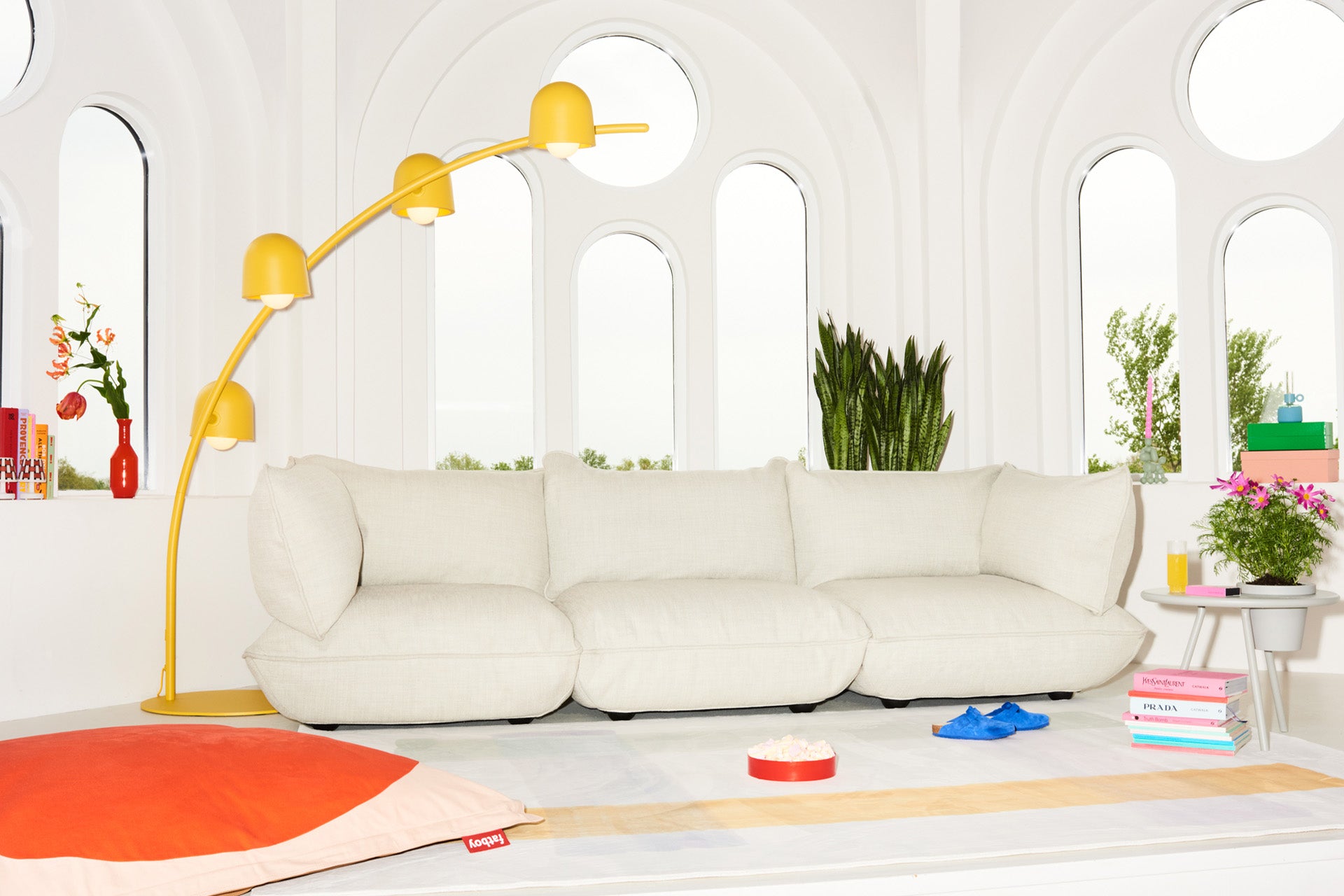 FATBOY Big Lebow in gelb im Wohnzimmer - Lifestyle Bild