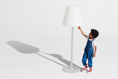 FATBOY Edison The Giant - Grauer Ständer, Lampe für draußen und drinnen