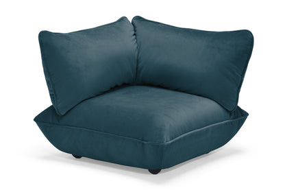 FATBOY Sumo Corner Seat - Ecksessel in blau mit Samtbezug von vorne